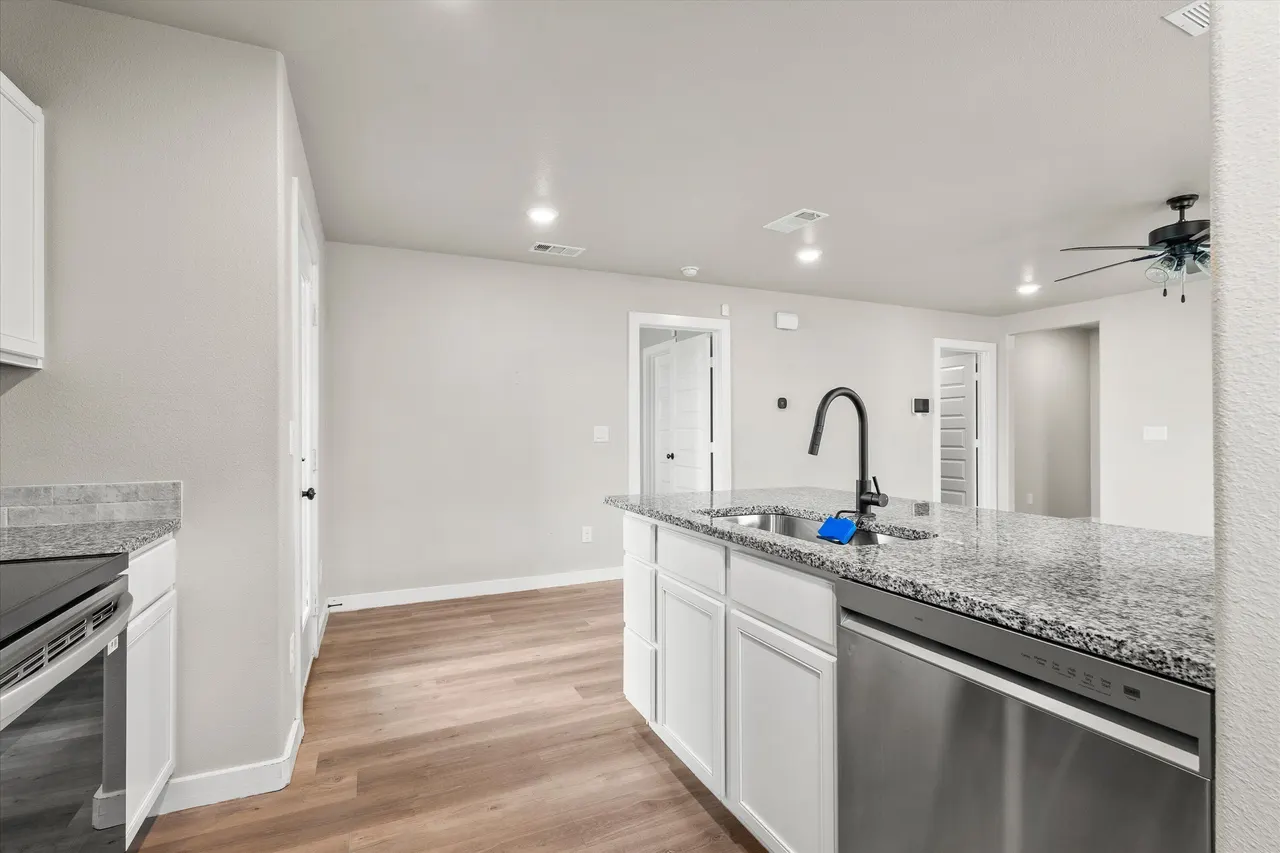 Photo 9 — 13208 Avenue S, Lubbock, TX 79423