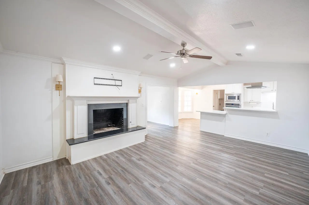 Photo 4 — 4603 23rd Street, Lubbock, TX 79407