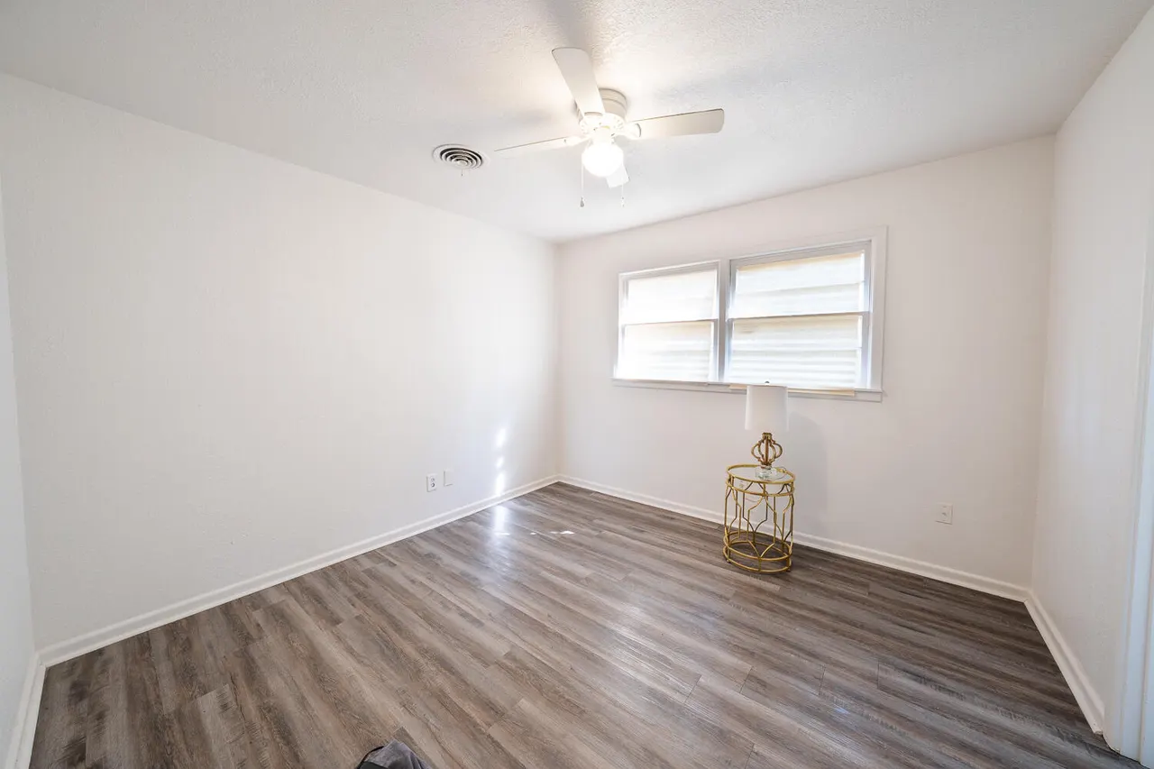 Photo 17 — 4603 23rd Street, Lubbock, TX 79407