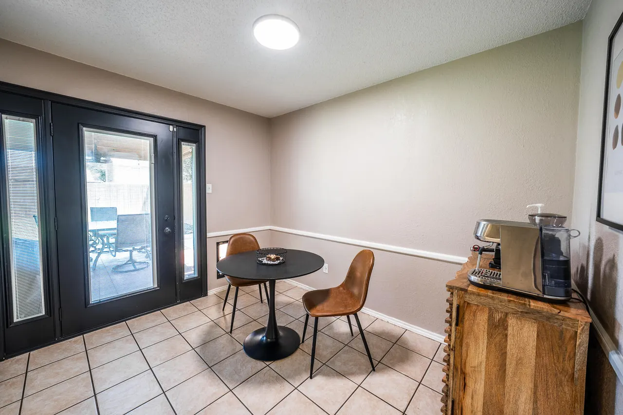 Photo 6 — 1011 Homestead Drive, Lubbock, TX 79416