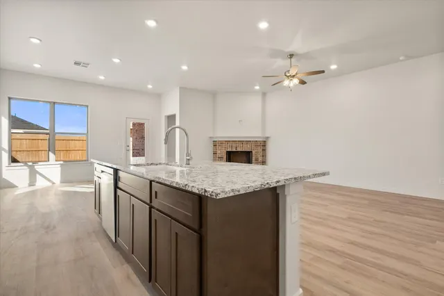 Photo 5 — 2604 Garland Avenue, Lubbock, TX 79407