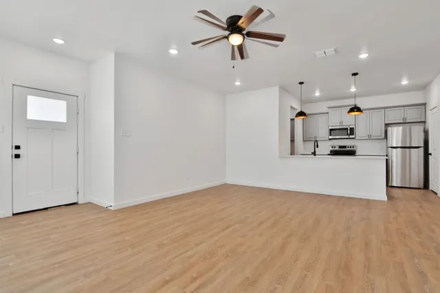 Photo 6 — 5802 Urbana Place, Lubbock, TX 79407