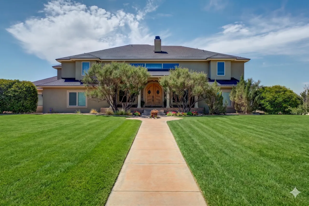 Front exterior — 8417 County Rd 6940, Lubbock, TX 79407