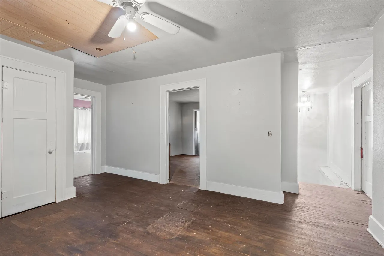 Photo 14 — 335 N 6th Street, Slaton, TX 79364