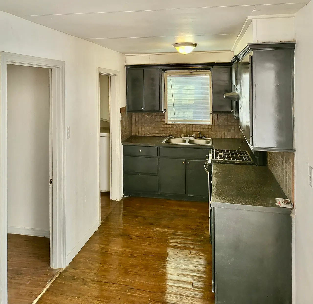 Photo 18 — 2824 Bates Street, Lubbock, TX 79415