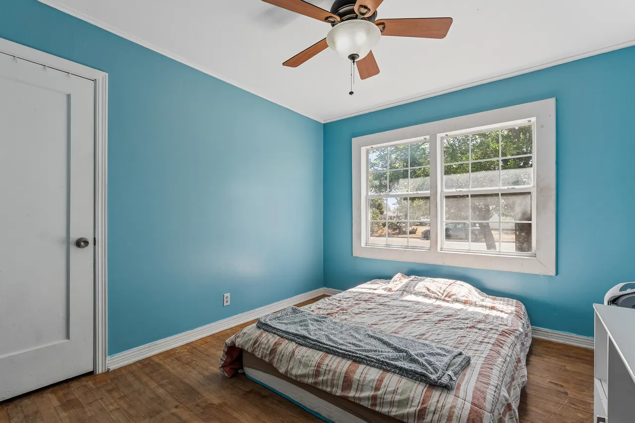 Photo 12 — 1602 Avenue B, Levelland, TX 79336