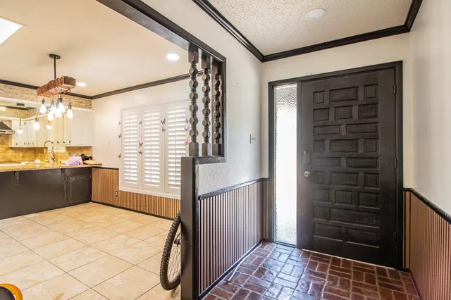 Photo 4 — 905 W Mississippi Street, Floydada, TX 79235