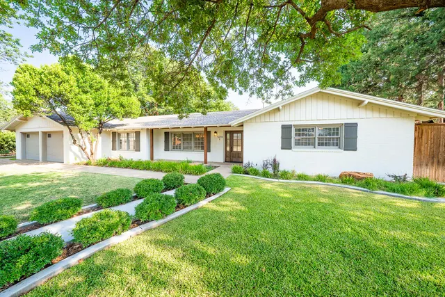 Front exterior — 5210 27th Street, Lubbock, TX 79407