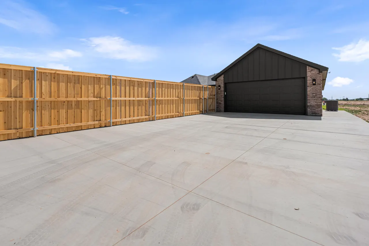 Photo 47 — 5604 Volney Avenue, Lubbock, TX 79407