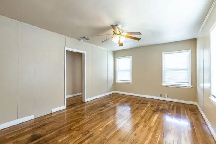 Photo 25 — 2405 30th Street, Lubbock, TX 79411
