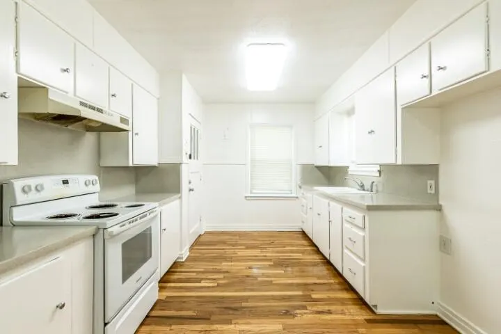 Photo 50 — 2405 30th Street, Lubbock, TX 79411