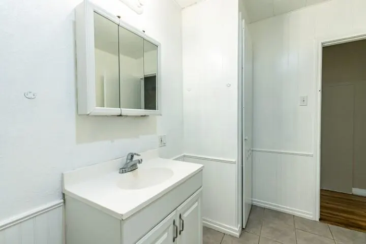 Photo 56 — 2405 30th Street, Lubbock, TX 79411