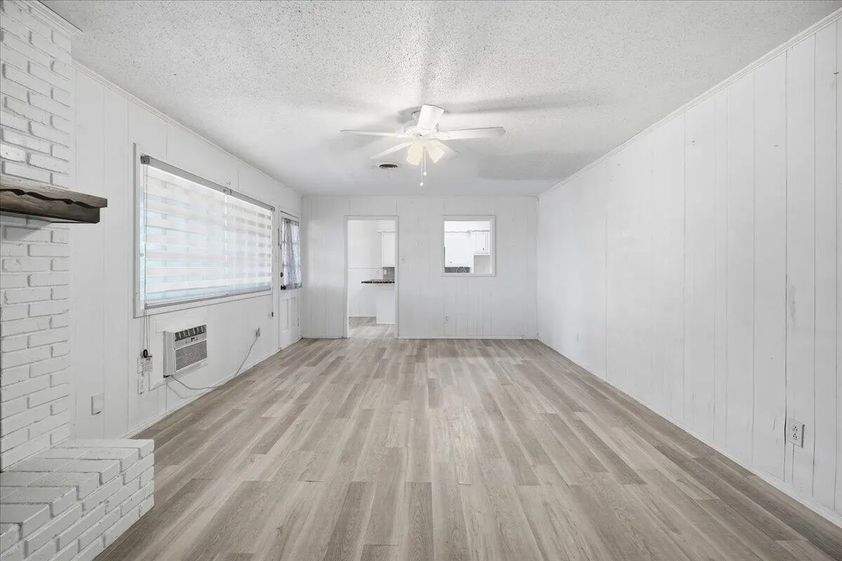 Photo 8 — 6508 Avenue W, Lubbock, TX 79412