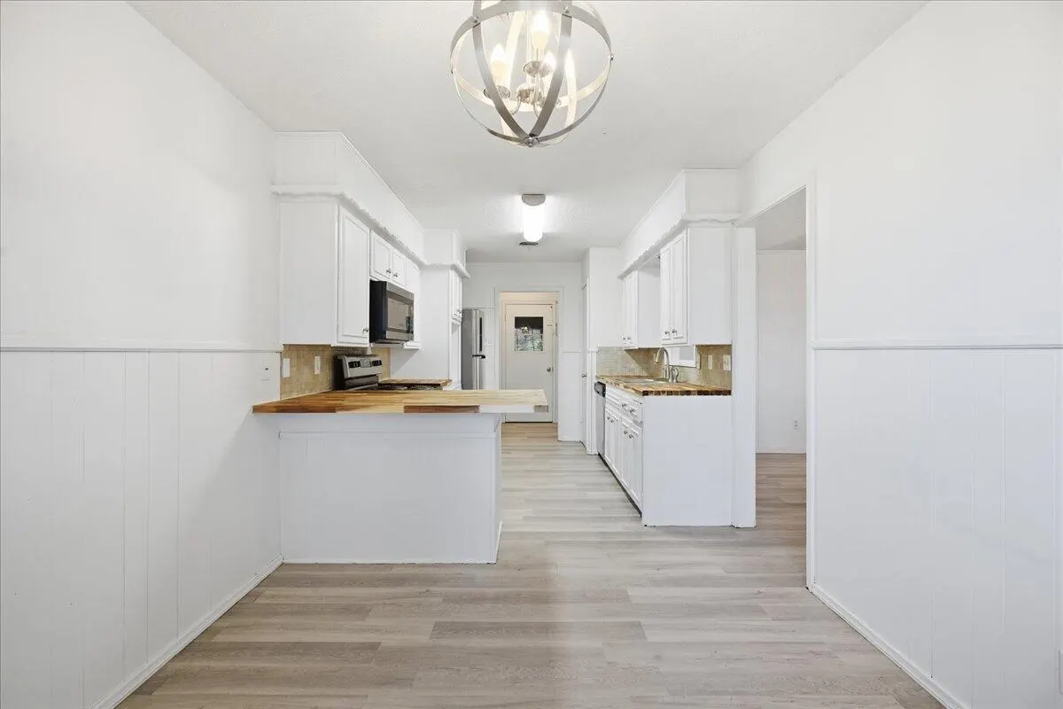 Photo 17 — 6508 Avenue W, Lubbock, TX 79412