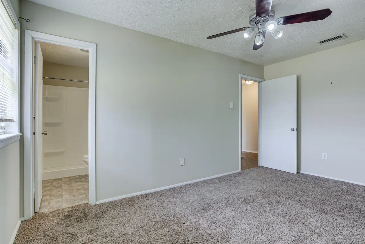 Photo 32 — 5427 34th Street, Lubbock, TX 79407