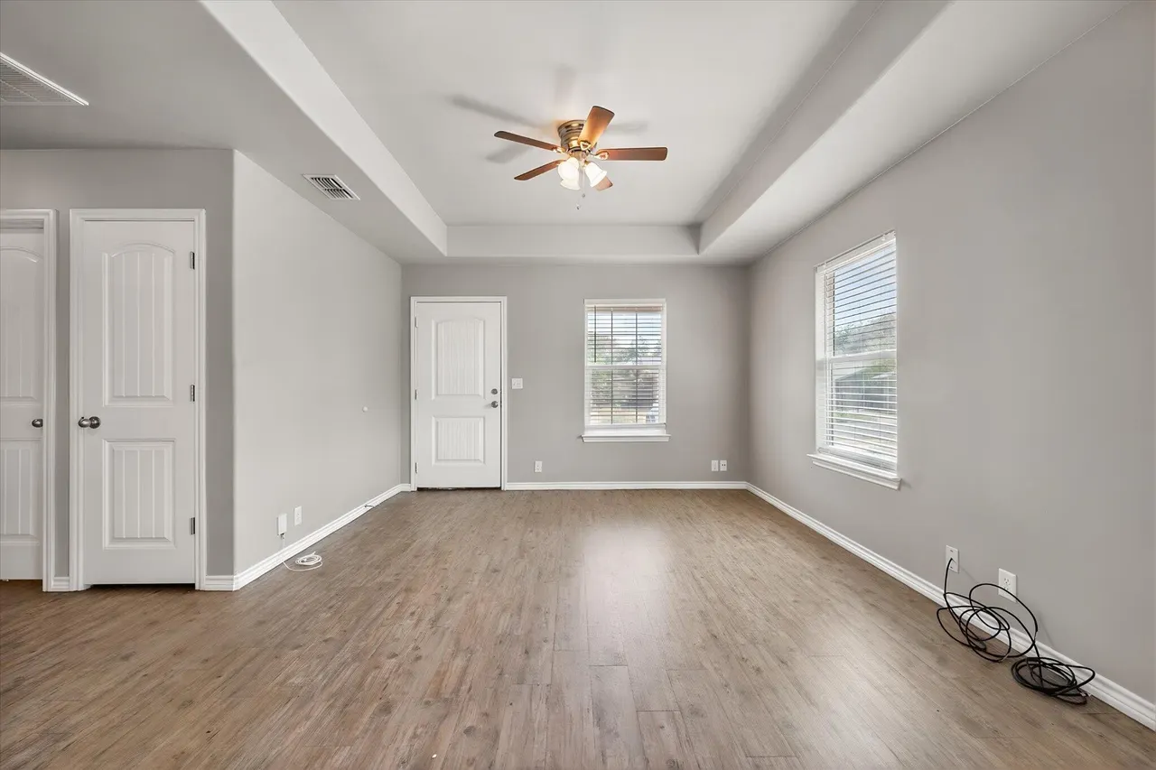 Photo 9 — 2116 24th Street, Lubbock, TX 79411