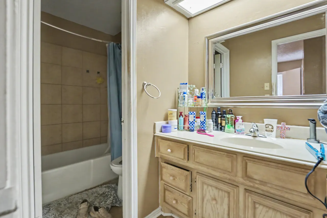 Photo 11 — 101-D Troy Avenue, Lubbock, TX 79416