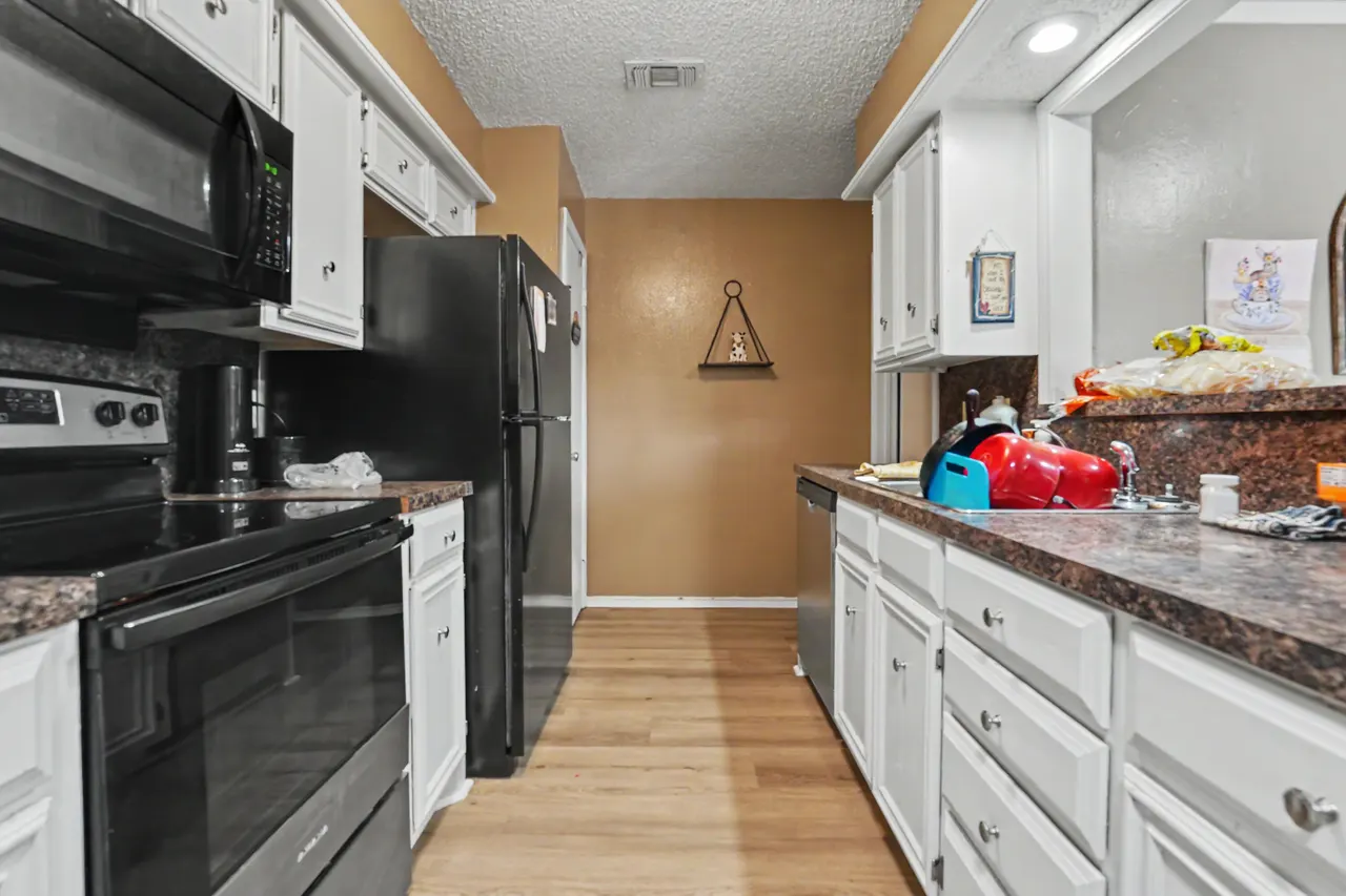 Photo 8 — 101-D Troy Avenue, Lubbock, TX 79416