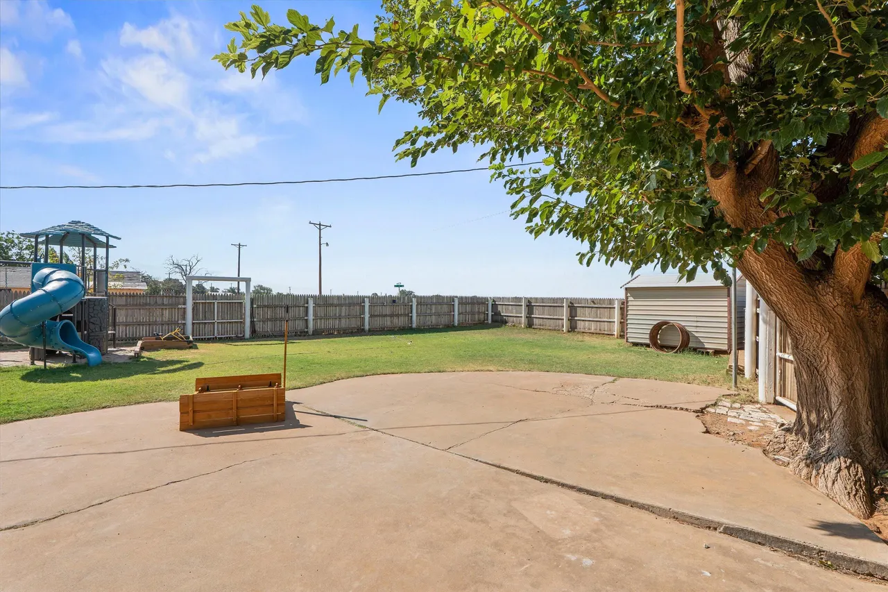 Photo 20 — 711 S C Street, Brownfield, TX 79316