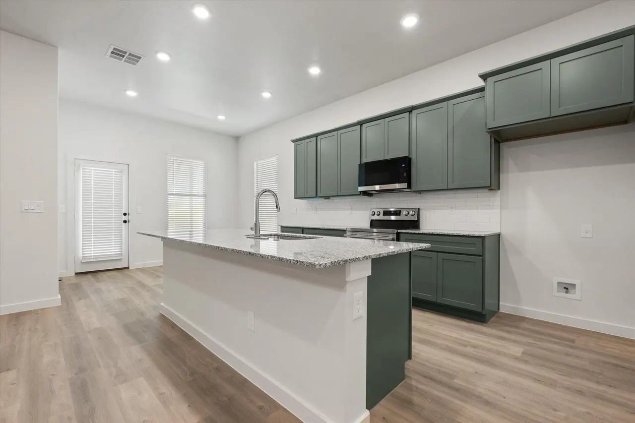Photo 12 — 15418 Fulton Avenue, Lubbock, TX 79424