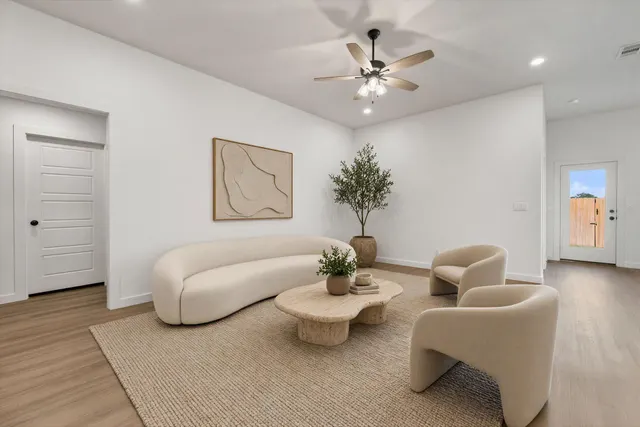 Photo 5 — 1801 N Evanston Avenue, Lubbock, TX 79416