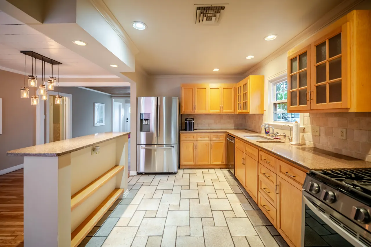 Photo 11 — 2810 21st Street, Lubbock, TX 79410