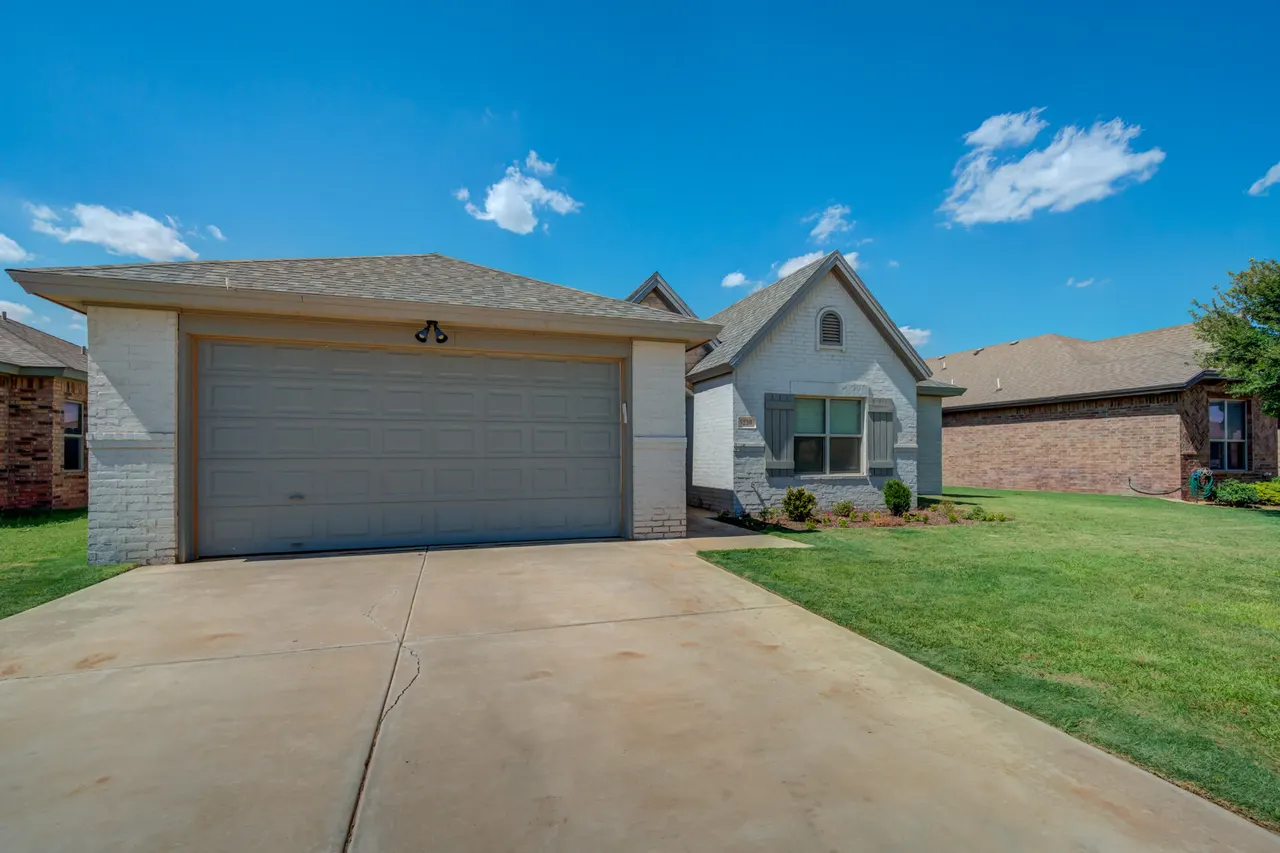 Photo 2 — 5230 Lehigh Street, Lubbock, TX 79416