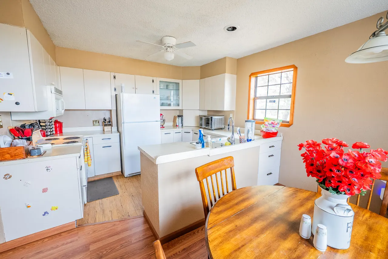 Photo 4 — 8503 E County Rd 5500, Idalou, TX 79329