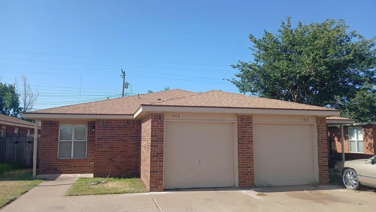 Front exterior — 1915 S Loop 289, Lubbock, TX 79423