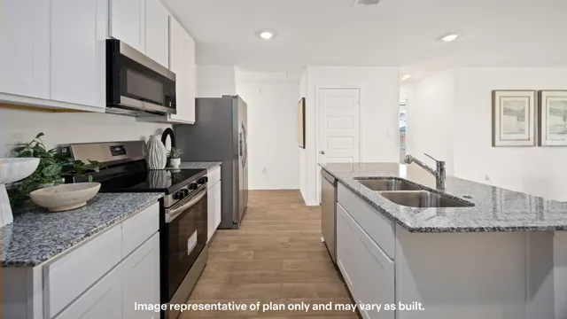 Photo 6 — 225 15th Street, Wolfforth, TX 79382
