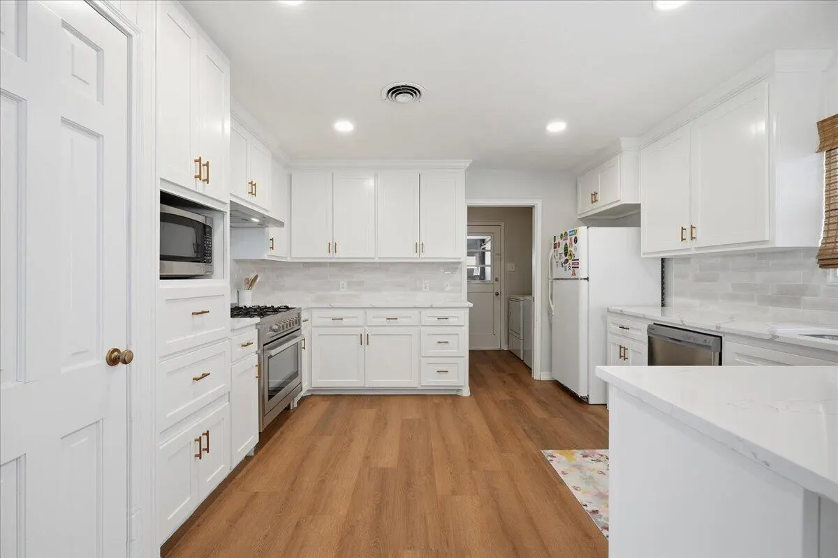 Photo 2 — 3416 59th Street, Lubbock, TX 79413