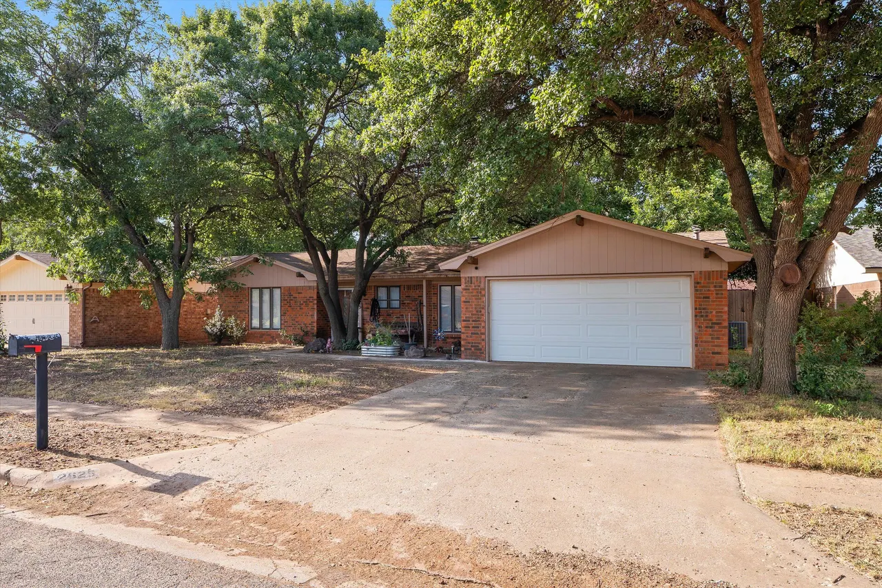 Photo 23 — 2625 76th Street, Lubbock, TX 79423