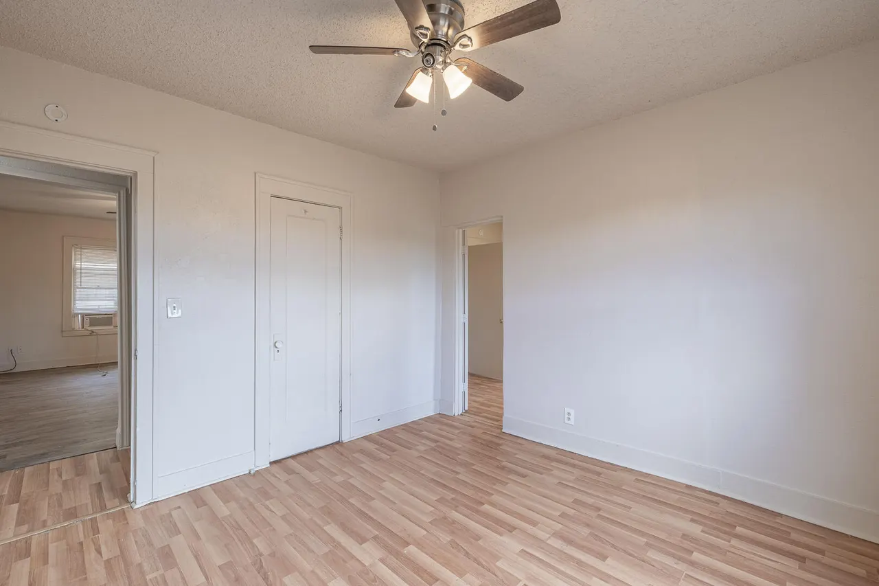 Photo 13 — 2010 15th Street, Lubbock, TX 79401