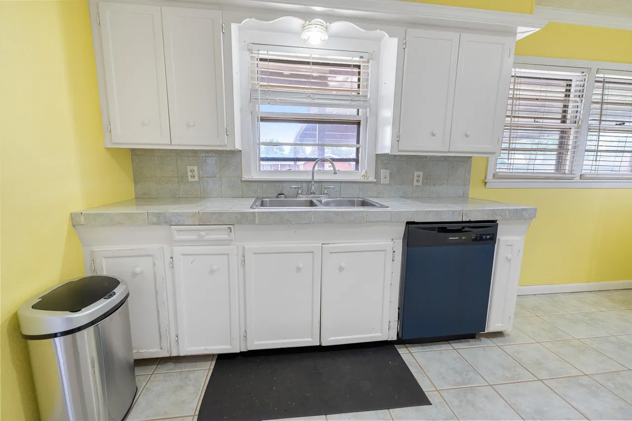 Photo 6 — 313 E 18th Street, Littlefield, TX 79339