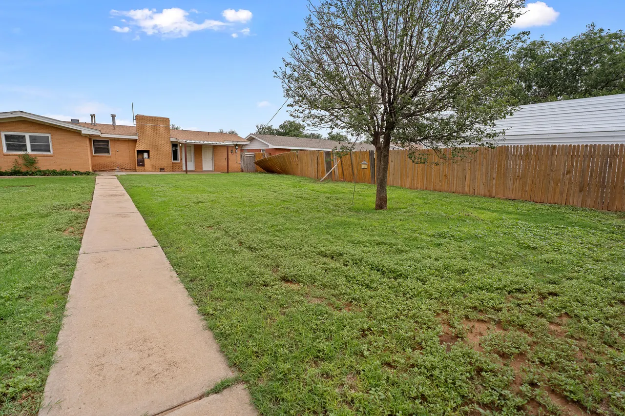 Photo 20 — 313 E 18th Street, Littlefield, TX 79339
