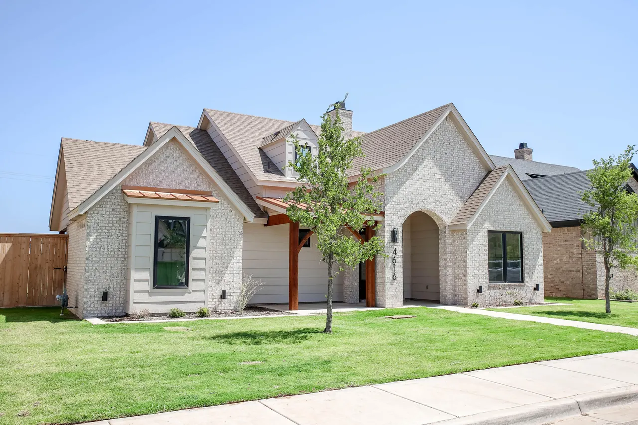 Photo 3 — 4616 138th Place, Lubbock, TX 79424