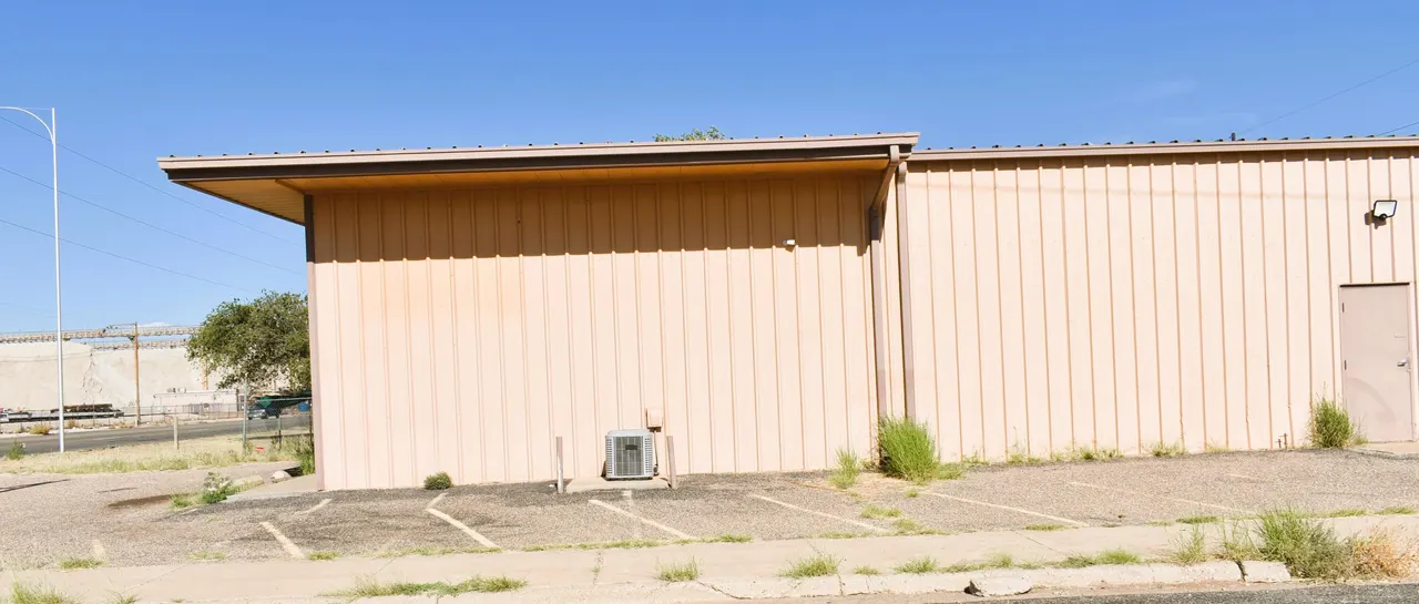 Photo 4 — 502 E 34th Street, Lubbock, TX 79404