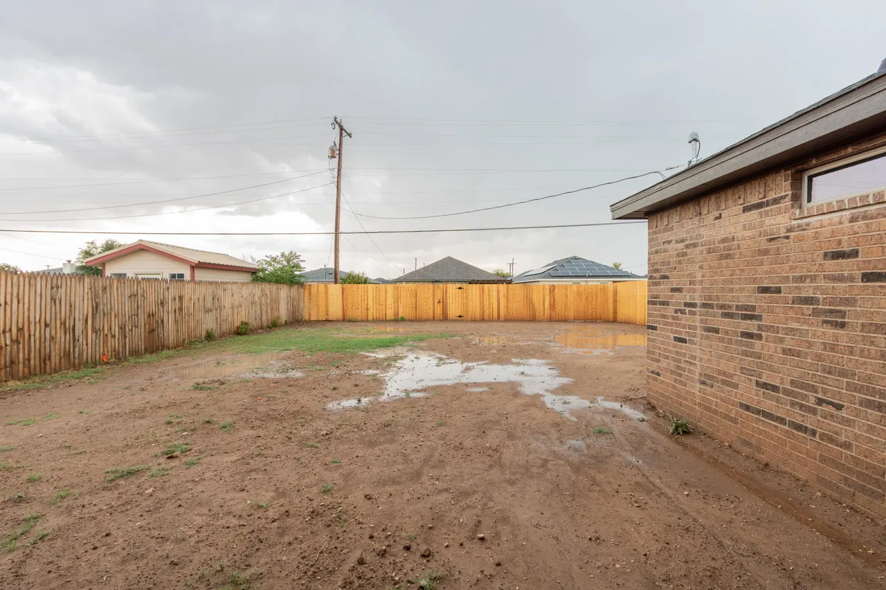 Photo 35 — 6304 26th Street, Lubbock, TX 79407
