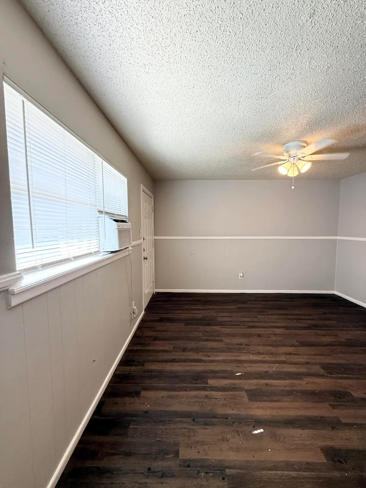 Photo 7 — 922 44th Street B, Lubbock, TX 79412