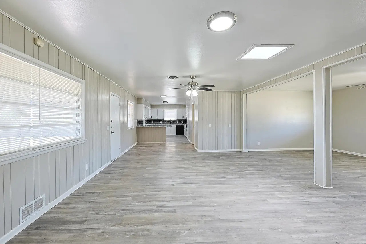 Photo 9 — 1400 W Crosby Street, Slaton, TX 79364