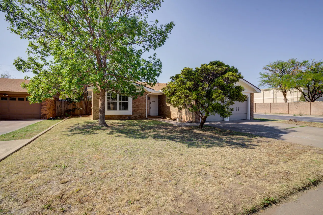 Photo 4 — 5019 60th Street, Lubbock, TX 79414