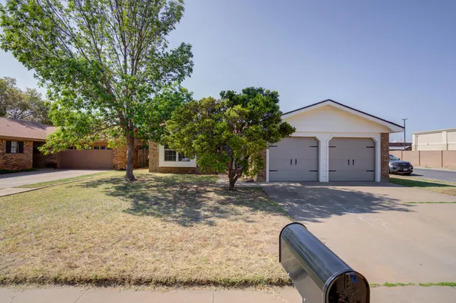 Photo 2 — 5019 60th Street, Lubbock, TX 79414