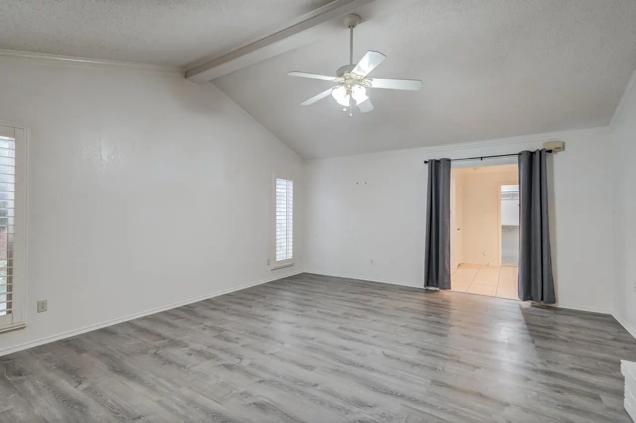 Photo 17 — 3208 65th Street, Lubbock, TX 79413