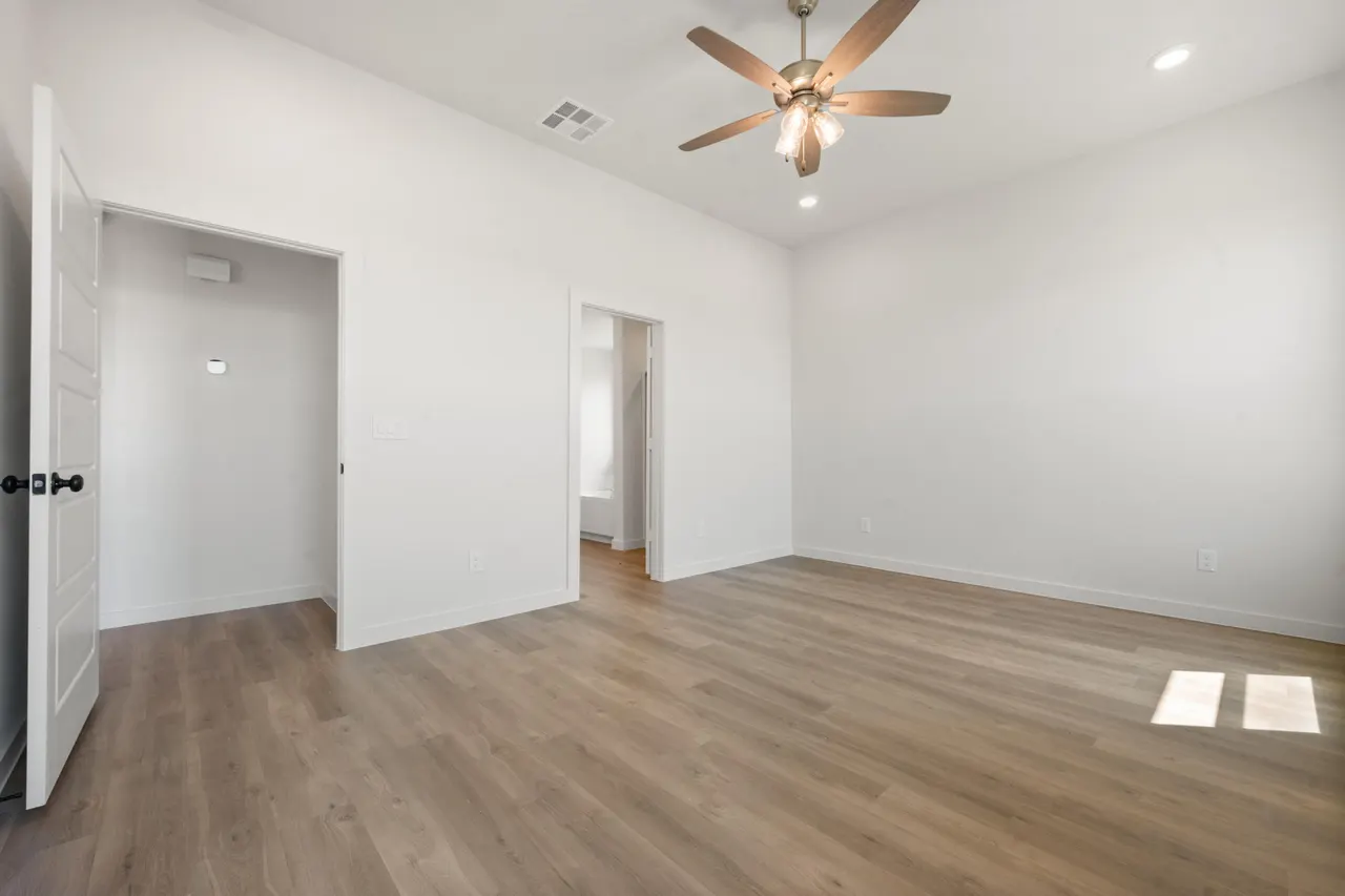 Photo 16 — 1302 Trenton Avenue, Lubbock, TX 79416