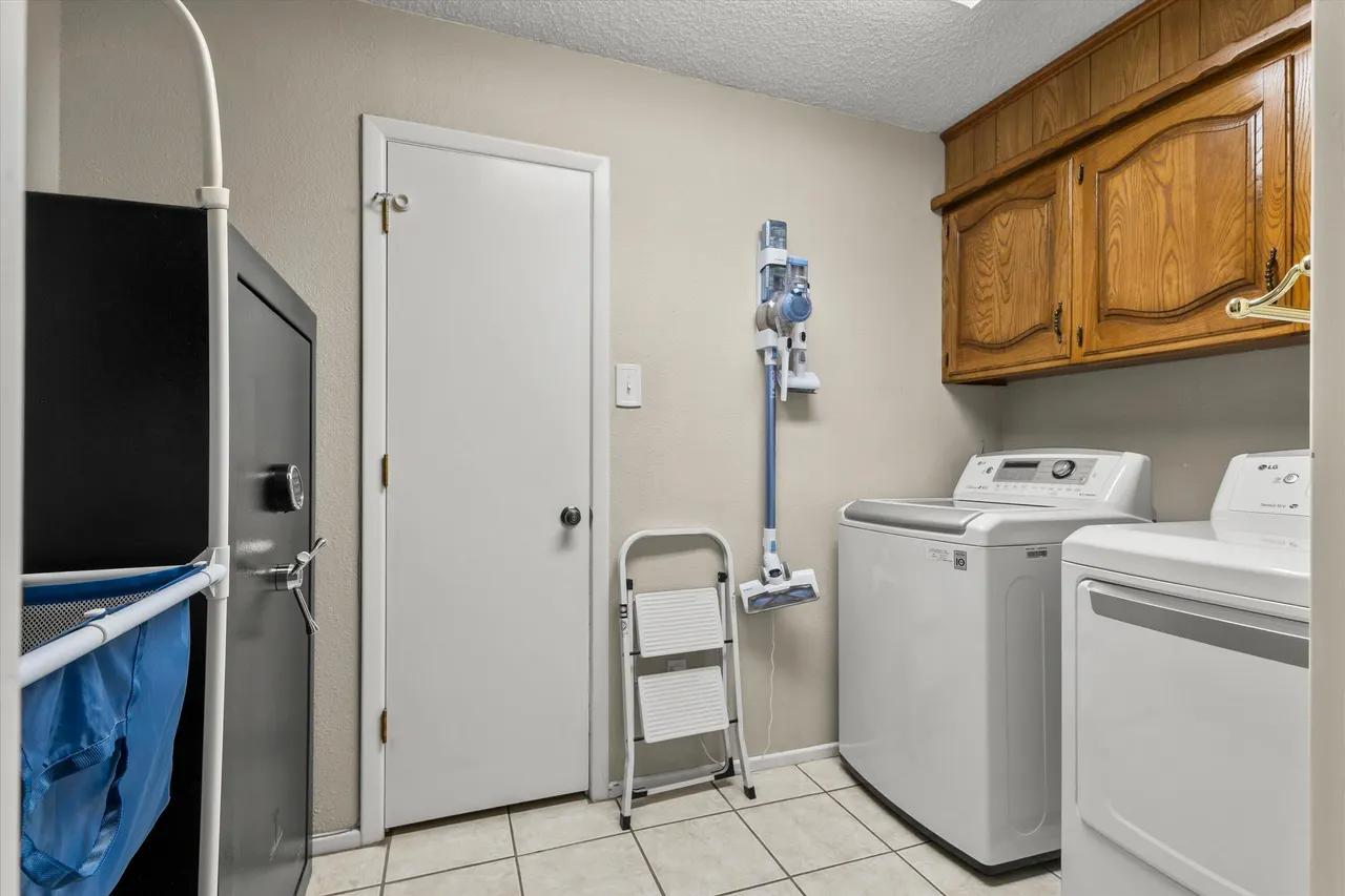 Photo 19 — 406 E Jackson Street, Levelland, TX 79336