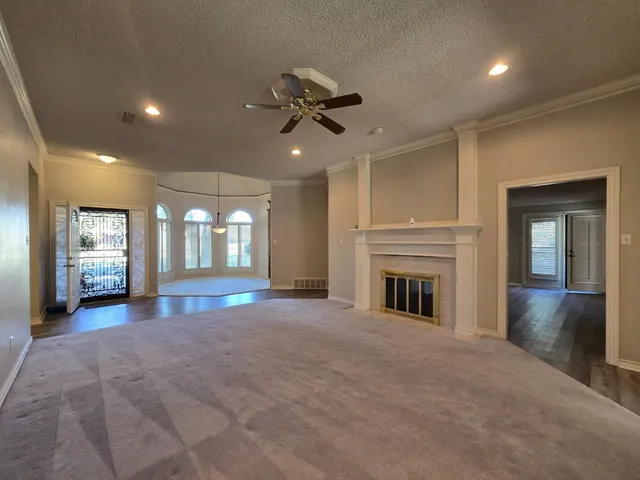 Photo 8 — 8211 Bourbon Street, Lubbock, TX 79424