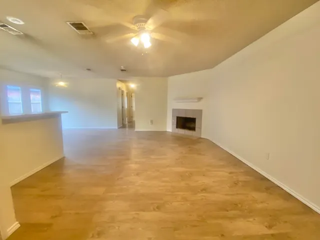 Photo 2 — 6319 7th Street, Lubbock, TX 79416
