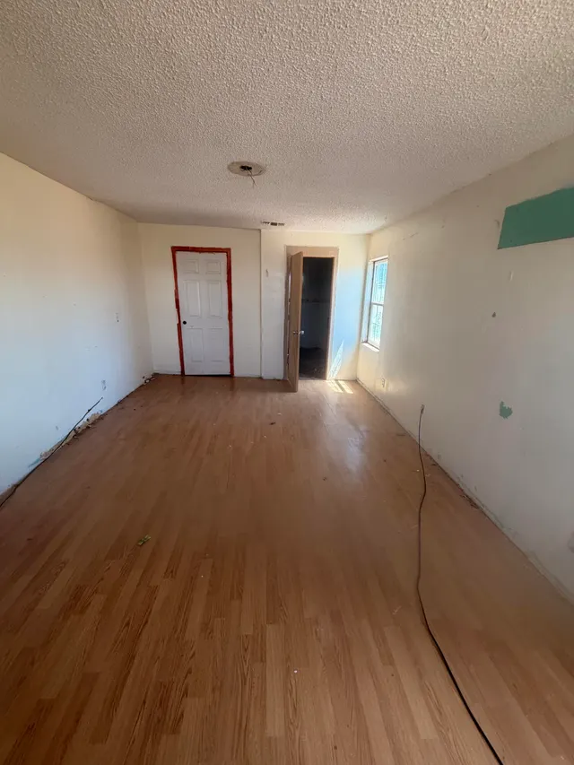 Photo 3 — 301 Yoakum Avenue, Wellman, TX 79378