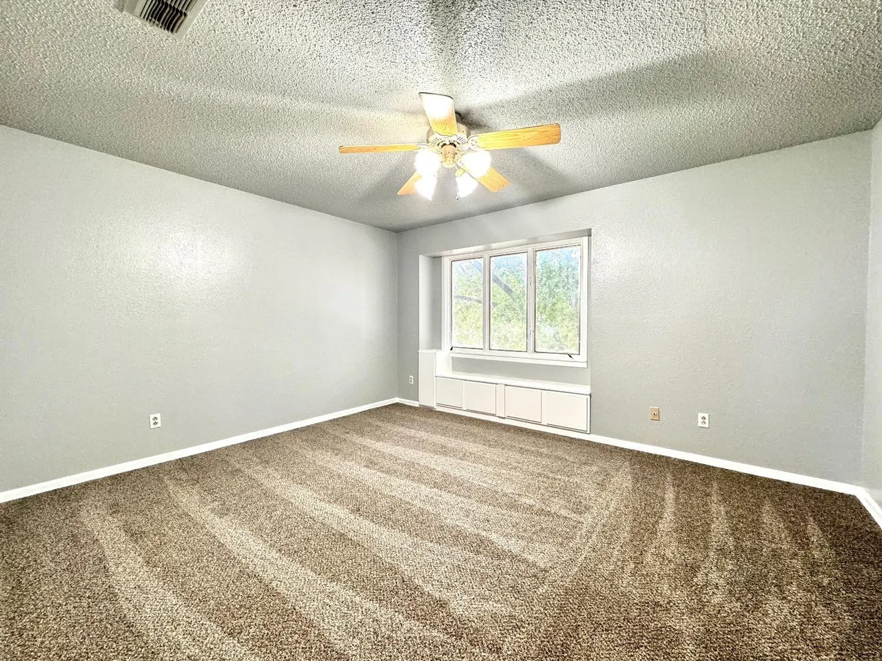 Photo 15 — 5758 38th Street, Lubbock, TX 79407