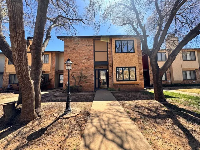 Photo 2 — 5763 38th Street, Lubbock, TX 79407